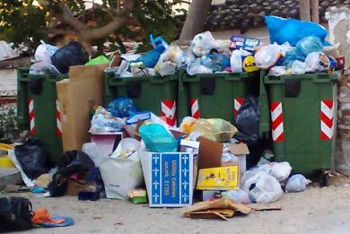 Ηλεία: Ανυπόφορη η κατάσταση με τα σκουπίδια - Άτακτες χωματερές παντού - Φωτογραφία 1