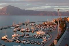 Εντυπωσιακό γιοτ έδεσε στην μαρίνα της Πάτρας