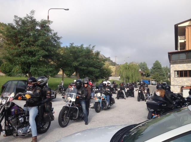 Ξεκίνησαν την πρώτη τους βόλτα οι φίλοι της Harley Davidson [photos] - Φωτογραφία 2