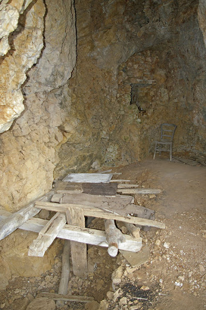 7169 - Το σπήλαιο του Οσίου Κοσμά του Ζωγραφίτη (φωτογραφίες) - Φωτογραφία 11