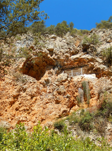 7169 - Το σπήλαιο του Οσίου Κοσμά του Ζωγραφίτη (φωτογραφίες) - Φωτογραφία 6