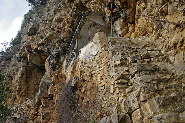 7169 - Το σπήλαιο του Οσίου Κοσμά του Ζωγραφίτη (φωτογραφίες) - Φωτογραφία 7