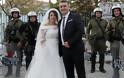 Θεσσαλονίκη: Σάλος στο Facebook με τις φωτογραφίες του νιόπαντρου ζευγαριού στο πιο... ακατάλληλο μέρος - Φωτογραφία 3