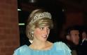 Σπάνιες φωτογραφίες της πριγκίπισσας Diana που δεν είχαμε δει ξανά - Φωτογραφία 8