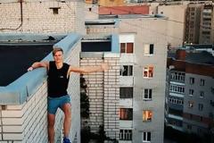 Ακόμη ένας νεκρός από ριψοκίνδυνη selfie - 17χρονος βρήκε τραγικό θάνατο