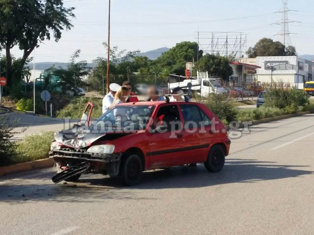 Λαμία: Γερό μπαμ στην είσοδο της πόλης... - Φωτογραφία 6