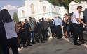 Σπαράζουν καρδιές στην κηδεία της νεαρής φοιτήτριας [video+photos] - Φωτογραφία 4