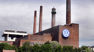 Γερμανία: Έφοδος εισαγγελέων στα γραφεία της Volkswagen - Φωτογραφία 1