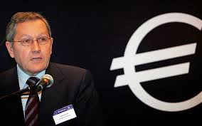 Klaus Regling: Υπό προϋποθέσεις η ελάφρυνση χρέους στην Ελλάδα - Φωτογραφία 1