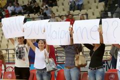 ΠΡΩΤΟΤΥΠΗ... ΠΡΟΤΑΣΗ ΓΑΜΟΥ ΣΤΟ ΣΕΦ! (PHOTOS)