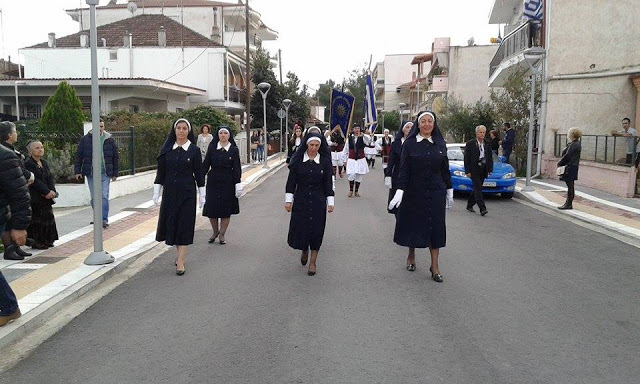 7221 - Πλήθος κόσμου στην υποδοχή της ιεράς εικόνας της Παναγίας Εσφαγμένης από την Ιερά Μονή Βατοπαιδίου (φωτογραφίες-βίντεο) - Φωτογραφία 9