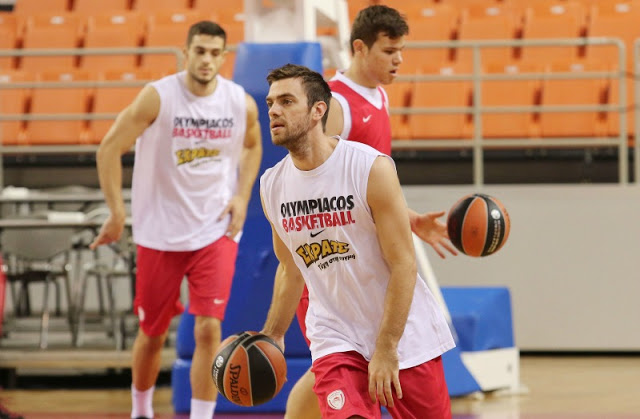 ΠΑΝΕΤΟΙΜΟΣ Ο ΘΡΥΛΟΣ ΓΙΑ ΤΗΝ ΠΡΕΜΙΕΡΑ ΤΗΣ EUROLEAGUE! (PHOTOS) - Φωτογραφία 9