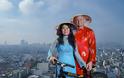 Στα Γιάννενα αύριο οι ακτιβιστές ποδηλάτες Simon Nelson και Nguyen Thi Kim Ngan