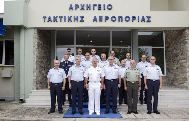 Επίσκεψη Αρχηγού ΓΕΕΘΑ σε 1η Στρατιά - ΑΤΑ - ΕΚΑΕ - 1ο ΑΚΕ - 110 ΠΜ - Φωτογραφία 9