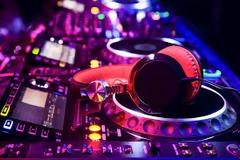 Γνωρίζετε ποιος είναι ο ο καλύτερος DJ στον κόσμο; [photos]