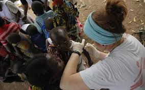 Πάνω από 400 νεκροί από επιδημία ιλαράς στο Κονγκό - Φωτογραφία 1