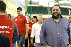 ΔΙΠΛΑ ΚΑΙ ΣΤΟ ΓΥΝΑΙΚΕΙΟ ΜΠΑΣΚΕΤ ΤΟΥ ΟΛΥΜΠΙΑΚΟΥ Ο ΜΑΡΙΝΑΚΗΣ! (PHOTOS)