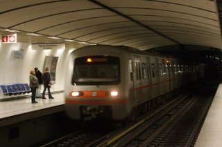 Κάμερες στους συρμούς του Μετρό! - Φωτογραφία 1
