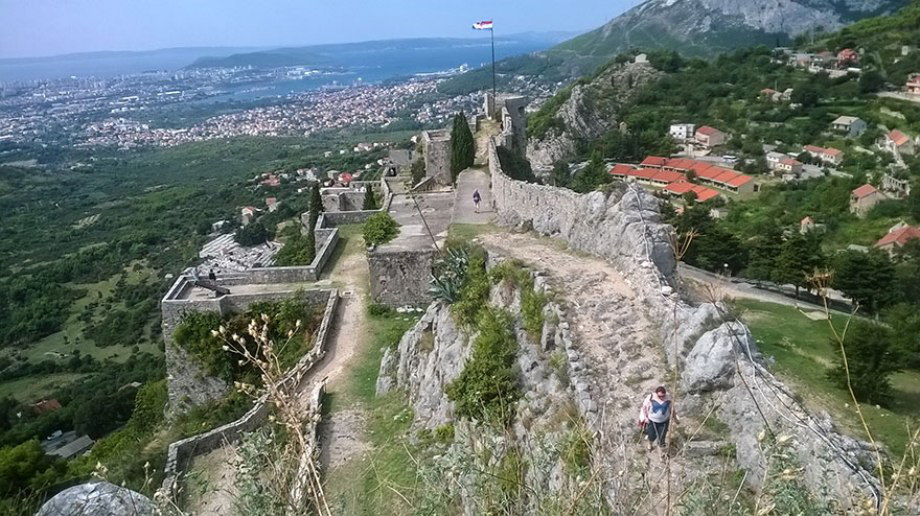 Πως είναι πραγματικά οι σκηνές που γυρίστηκε το Game Of Thrones; [photos] - Φωτογραφία 21