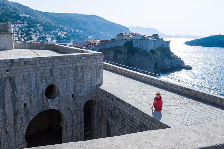 Πως είναι πραγματικά οι σκηνές που γυρίστηκε το Game Of Thrones; [photos] - Φωτογραφία 9