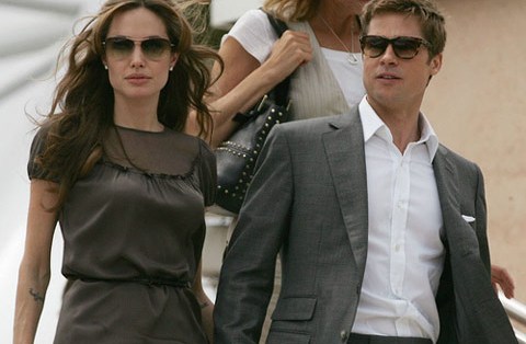 Brad Pitt: Αγωνιά για τη σκελετωμένη φιγούρα της Angelina Jolie! - Φωτογραφία 1