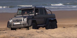 Η Mercedes-AMG G63 6x6 οργώνει τις παραλίες [video] - Φωτογραφία 1