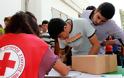 Ο Ελληνικός Ερυθρός Σταυρός δίπλα στους πρόσφυγες του Κλειστού Ολυμπιακού Γυμναστηρίου στο Γαλάτσι