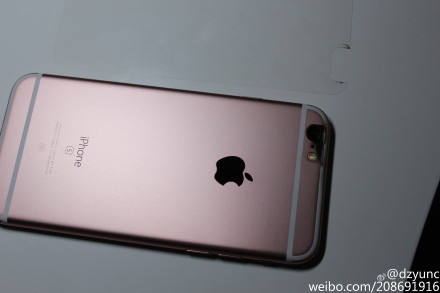 iPhone 6S πήρε φωτιά κατά την διάρκεια φόρτισης - Φωτογραφία 4