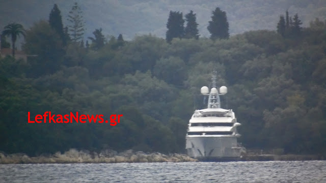 Αποκλειστικές είκονες από την αποβίβαση των ιερέων για το γάμο της Εκατερίνα [photos+video] - Φωτογραφία 29