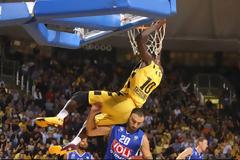 Αυτοκρατορική επιστροφή! (75-57)