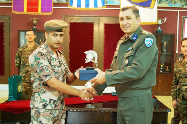 Επίσκεψη Ιορδανών Αξιωματικών στη Σχολή Διαβιβάσεων - Φωτογραφία 12