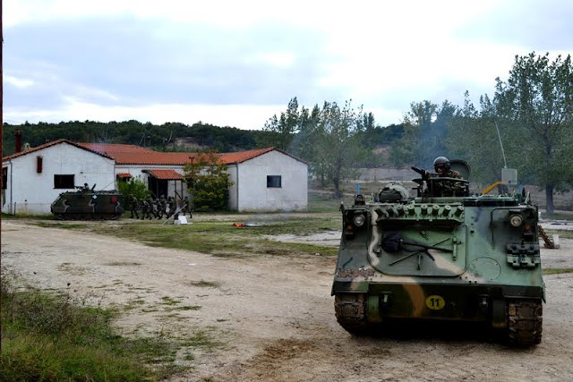 Άσκηση της 16ης Μ/Κ ΜΠ για την αντιμετώπιση ασύμμετρων απειλών και αγώνα σε αστικό ιστό - Φωτογραφία 10