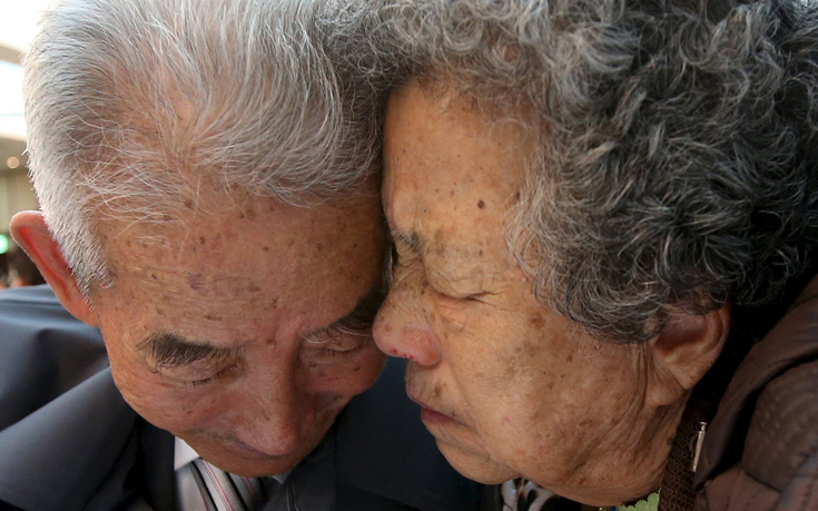 Δείτε τις άκρως συγκινητικές φωτογραφίες: Συναντήθηκαν μετά από χρόνια [photos] - Φωτογραφία 7