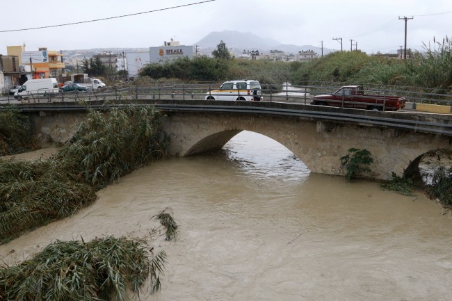 Μετρά πληγές η Κρήτη – Λίγες ώρες κακοκαιρίας και πολλά προβλήματα - Φωτογραφία 3