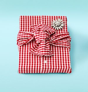 Μάθετε πώς να τυλίγετε μόνοι σας τα δώρα [photos] - Φωτογραφία 13