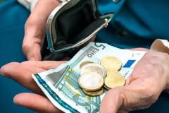 Ποια είναι τα νέα όρια ηλικίας συνταξιοδότησης - Με υπουργική απόφαση η αύξηση έως 17 χρόνια!