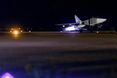 Η Νύχτα δεν μπορεί να σώσει τους τζιχαντιστές από τα ρωσικά βομβαρδιστικά! (ΦΩΤΟΡΕΠΟΡΤΑΖ)