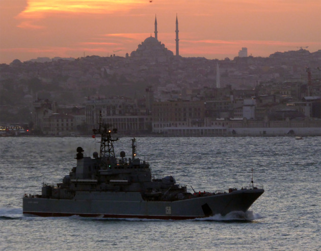 Τι ετοιμάζουν οι Ρώσοι; Μεταφέρουν με 100 πλοία όπλα στην Συρία [photos] - Φωτογραφία 5
