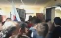 Μέλη του ΠΑΜΕ διέλυσαν σύσκεψη του Κατρούγκαλου [video]