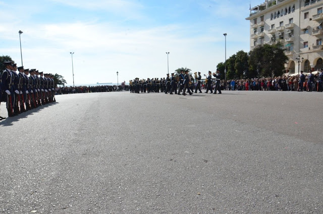 Εκδήλωση Στρατιωτικών Μουσικών στη πόλη της Θεσσαλονίκης - Φωτογραφία 14