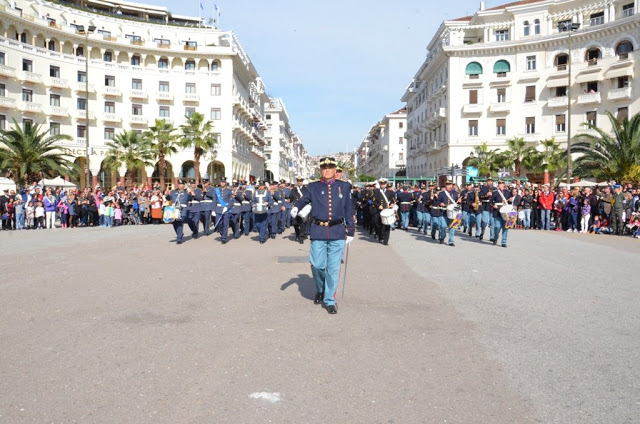 Εκδήλωση Στρατιωτικών Μουσικών στη πόλη της Θεσσαλονίκης - Φωτογραφία 27