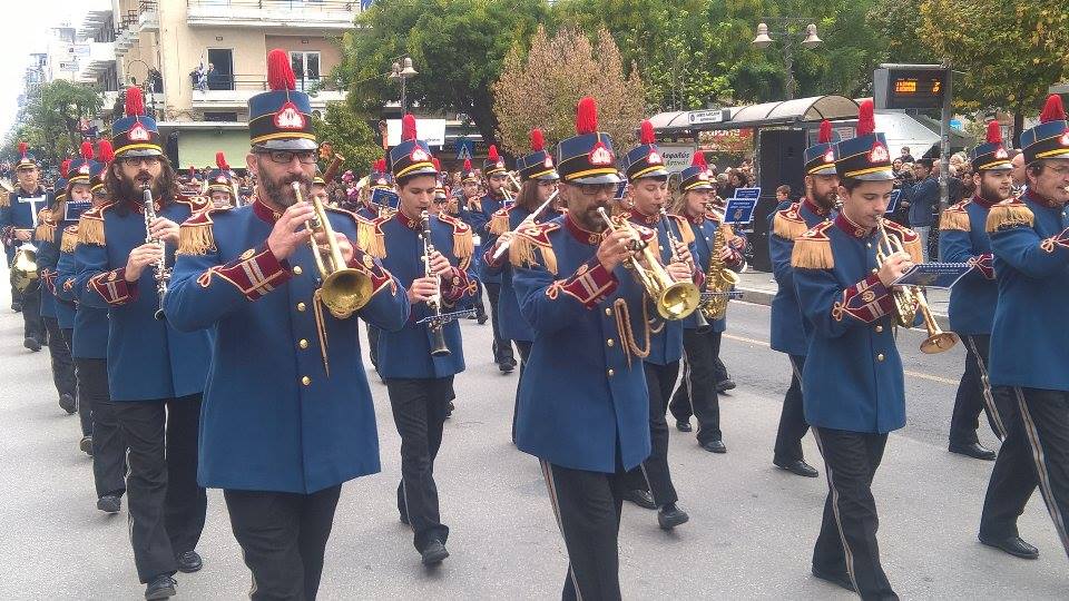 Σε Εξέλιξη Η Παρέλαση Στη Λάρισα - ΦΩΤΟ - Φωτογραφία 11