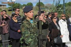 Η Στρατιωτίνα στην παρέλαση της Λήμνου, που έκοψε «ανάσες»!
