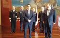 Απονομή Διαμνημόνευσης Αστέρα Αξίας και Τιμής στον Υπουργό Άμυνας της Κύπρου Χ. Φωκαϊδη - Φωτογραφία 1