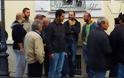 Τρίπολη: Αγρότες διαμαρτυρήθηκαν έξω από την Περιφέρεια [video]