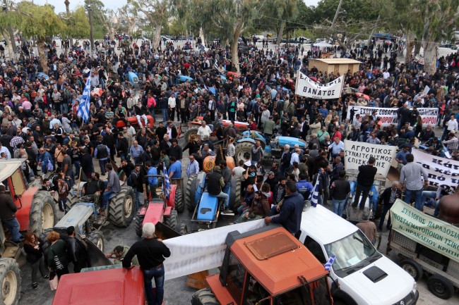 Το μεγάλο «ΟΧΙ» των αγροτών της Κρήτης για την υπερφορολόγηση - Φωτογραφία 6