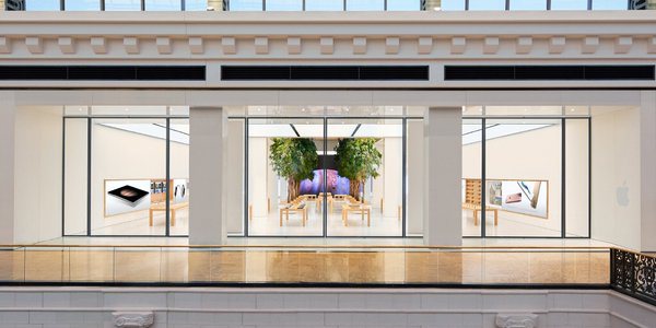 Η Apple άνοιξε στο Ντουμπάι το μεγαλύτερο Apple Store - Φωτογραφία 5