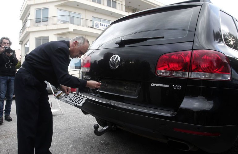 Απίστευτα... σενάρια για τέλη κυκλοφορίας από 500 έως 3.000 ευρώ... - Φωτογραφία 11