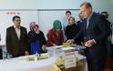 Τουρκικές εκλογές: Θρίαμβος Ερντογάν-Αυτοδύναμο με 49,3% το κυβερνών κόμμα - Φωτογραφία 2