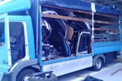 Πάτρα: Ξήλωναν κλεμμένα αυτοκίνητα στην Ιταλία κι έκαναν εισαγωγή ανταλλακτικών στην Ελλάδα [photos]
